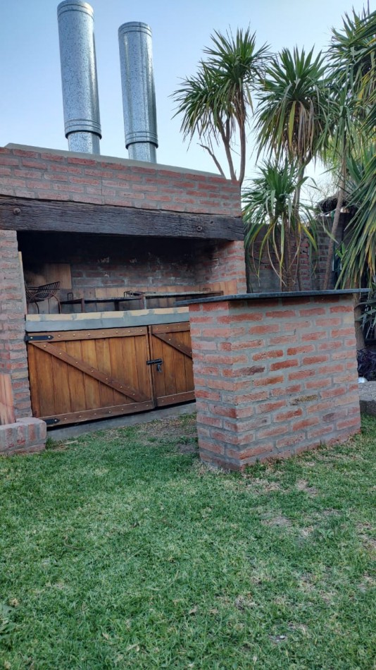 VENDE - FUNES  URBANA - GRAL. LOPEZ 1800