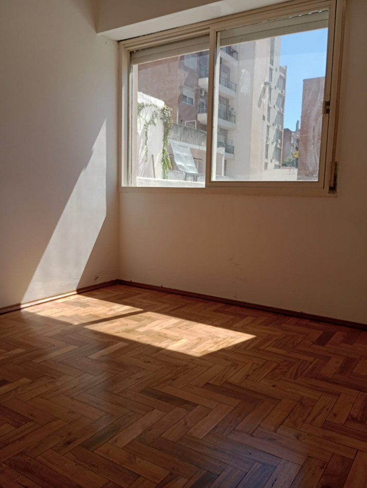 Nuevo Ingreso PH Escalera con cochera  - Rosario Centro APTO CREDITO 