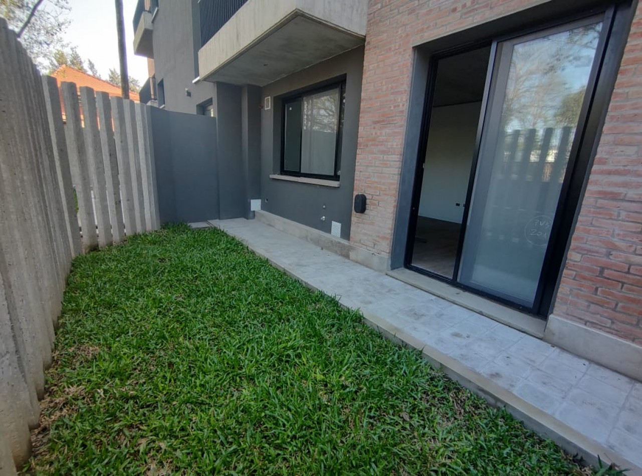 Alquiler permanente en Nuevo Condominio Funes Centro