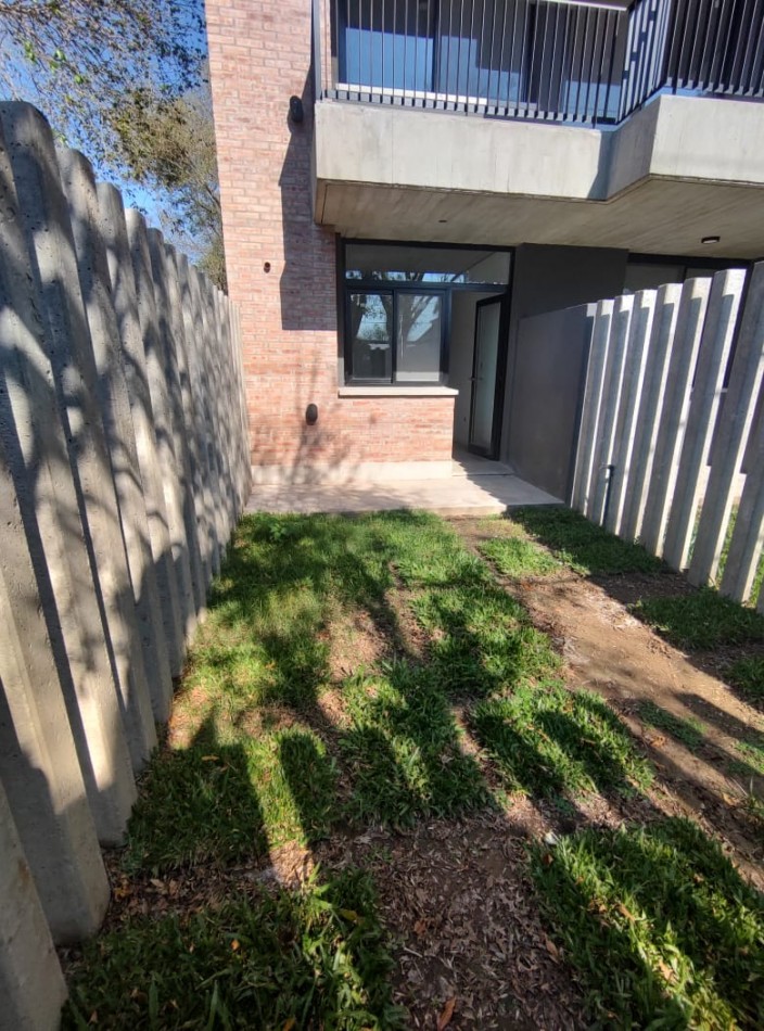 Alquiler permanente en Nuevo Condominio Funes Centro