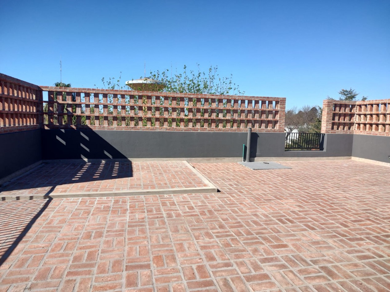 Alquiler permanente en Nuevo Condominio Funes Centro