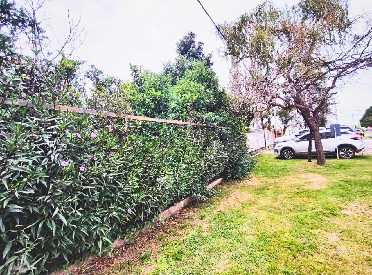 Casa en venta en Golondrinas y Av Fuerza Aerea