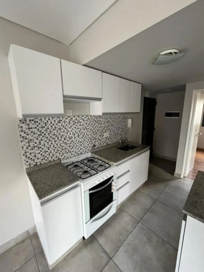 Departamento en venta de 1 dormitorio en Urquiza 2800 