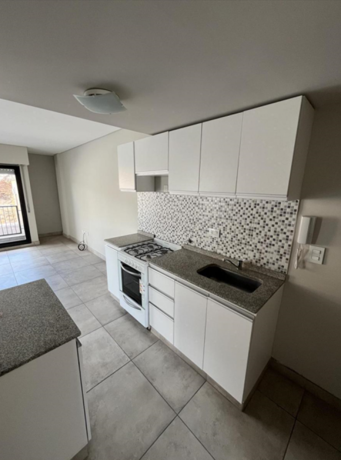 Departamento en venta de 1 dormitorio en Urquiza 2800 