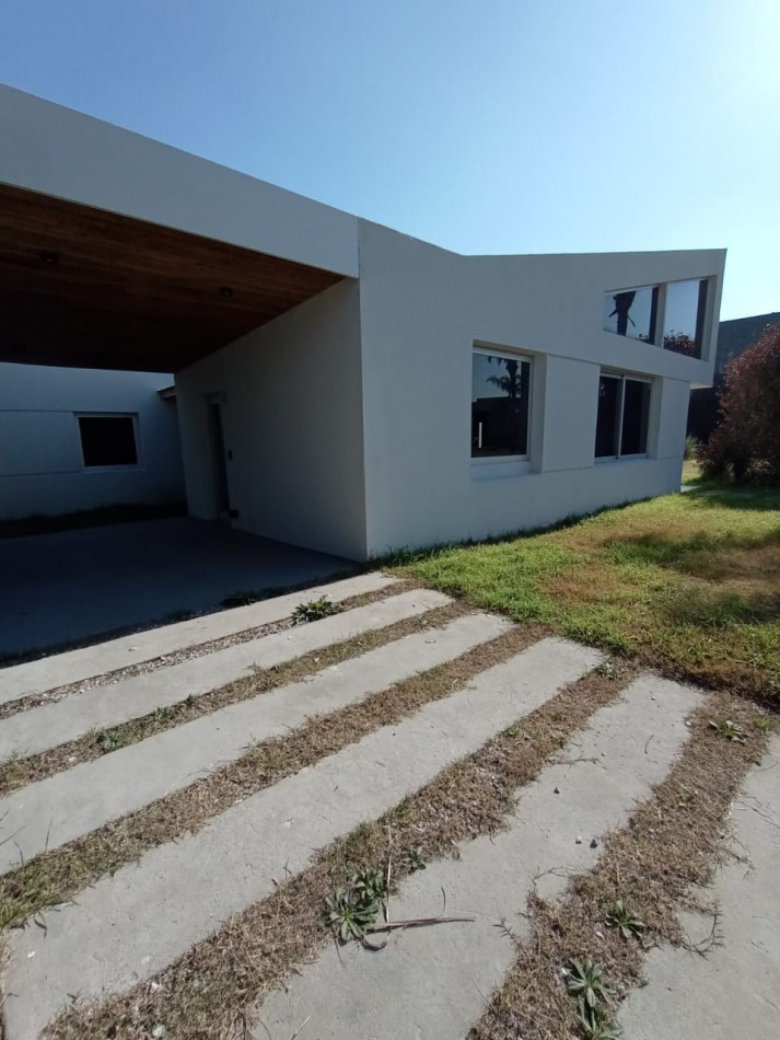 VENTA BARRIO PRIVADO FUNES HILLS MIRAFLORES POSIBILIDAD SUMAR LOTE LINDERO 