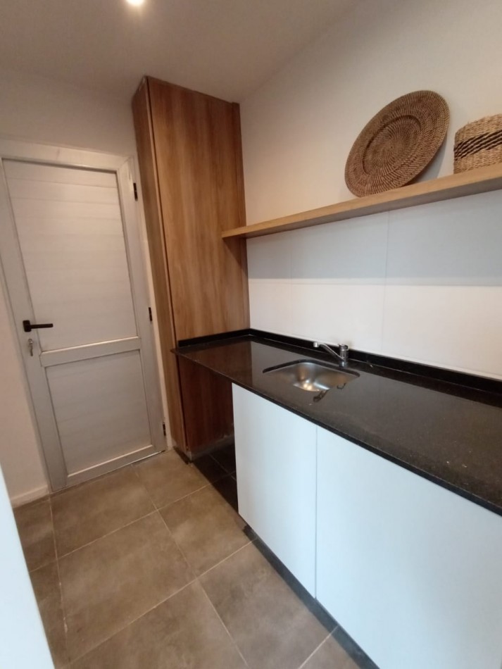 VENTA BARRIO PRIVADO FUNES HILLS MIRAFLORES POSIBILIDAD SUMAR LOTE LINDERO 