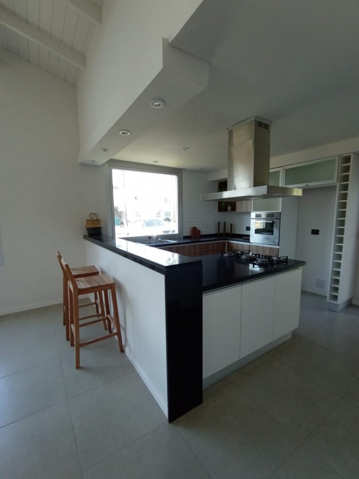 VENTA BARRIO PRIVADO FUNES HILLS MIRAFLORES POSIBILIDAD SUMAR LOTE LINDERO 