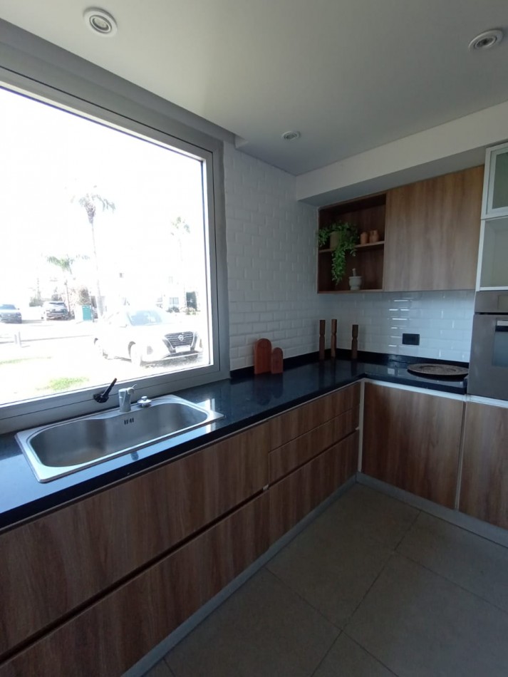 VENTA BARRIO PRIVADO FUNES HILLS MIRAFLORES POSIBILIDAD SUMAR LOTE LINDERO 