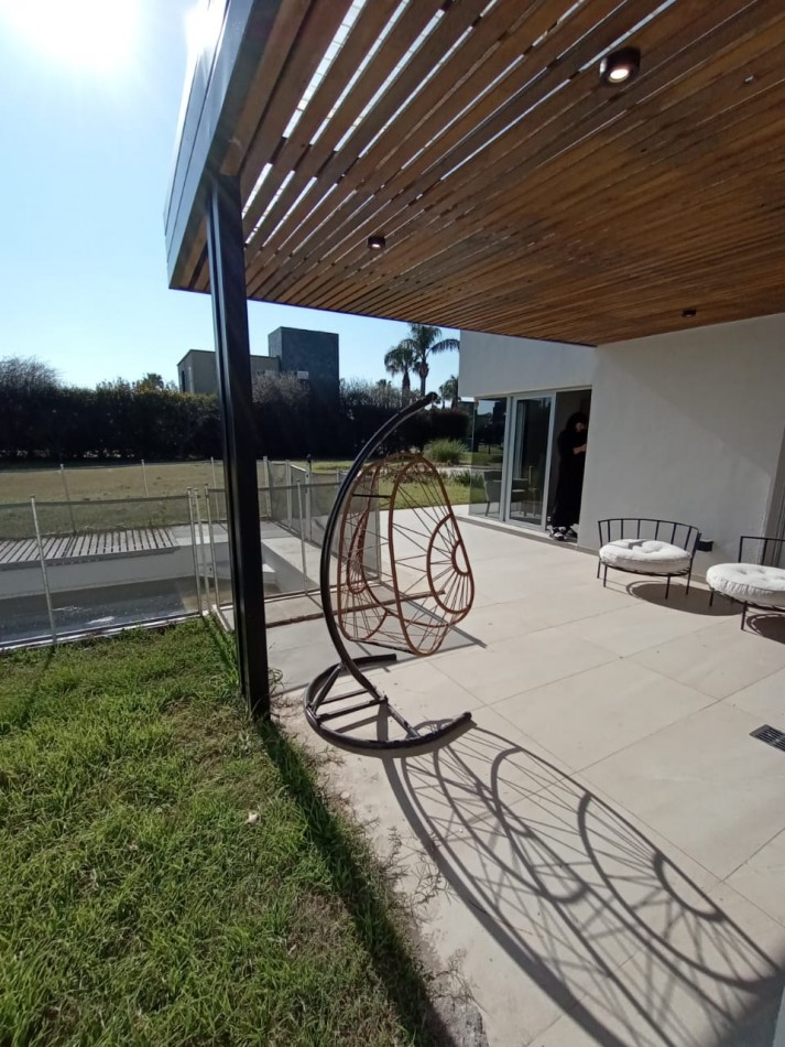 VENTA BARRIO PRIVADO FUNES HILLS MIRAFLORES POSIBILIDAD SUMAR LOTE LINDERO 