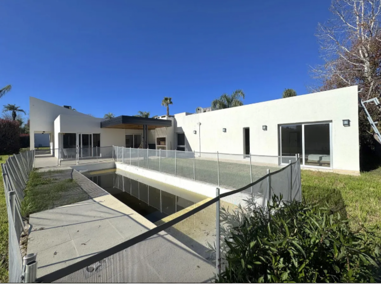 VENTA BARRIO PRIVADO FUNES HILLS MIRAFLORES POSIBILIDAD SUMAR LOTE LINDERO 