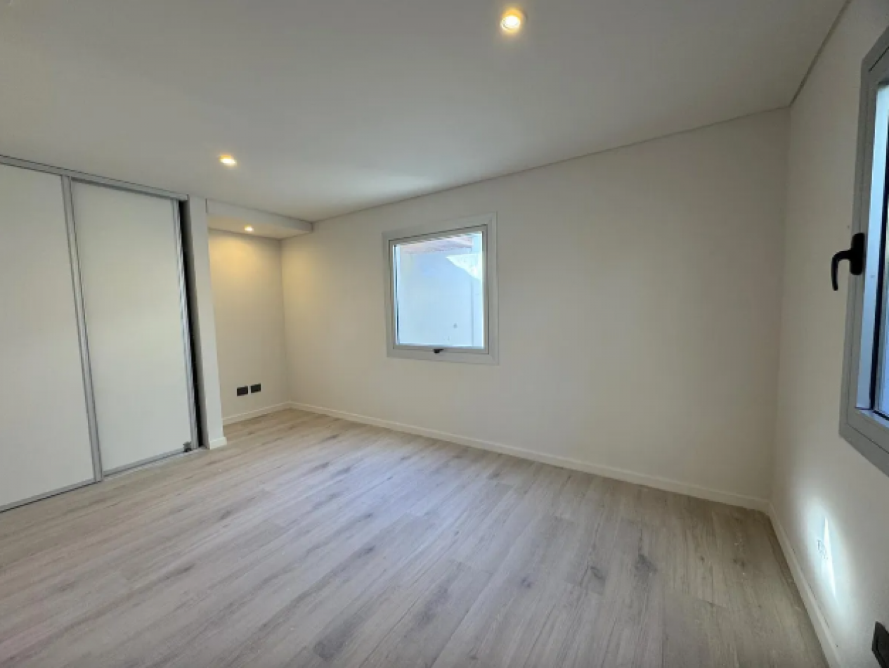 VENTA BARRIO PRIVADO FUNES HILLS MIRAFLORES POSIBILIDAD SUMAR LOTE LINDERO 