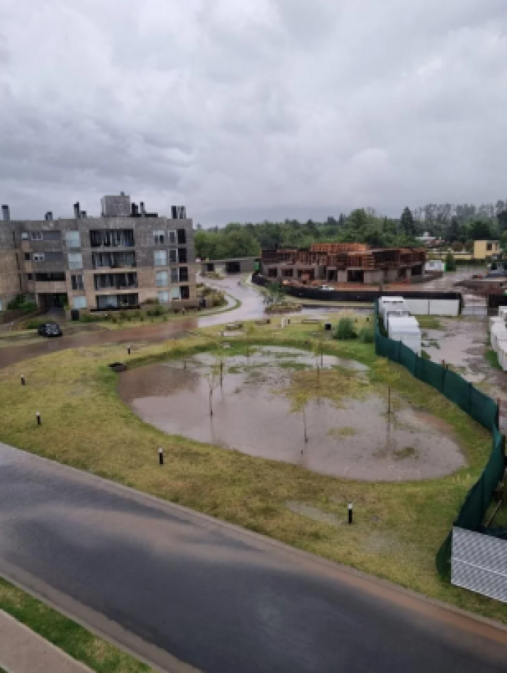 DEPARTAMENTO DE 2 DORMITORIOS EN 8 SAUCES