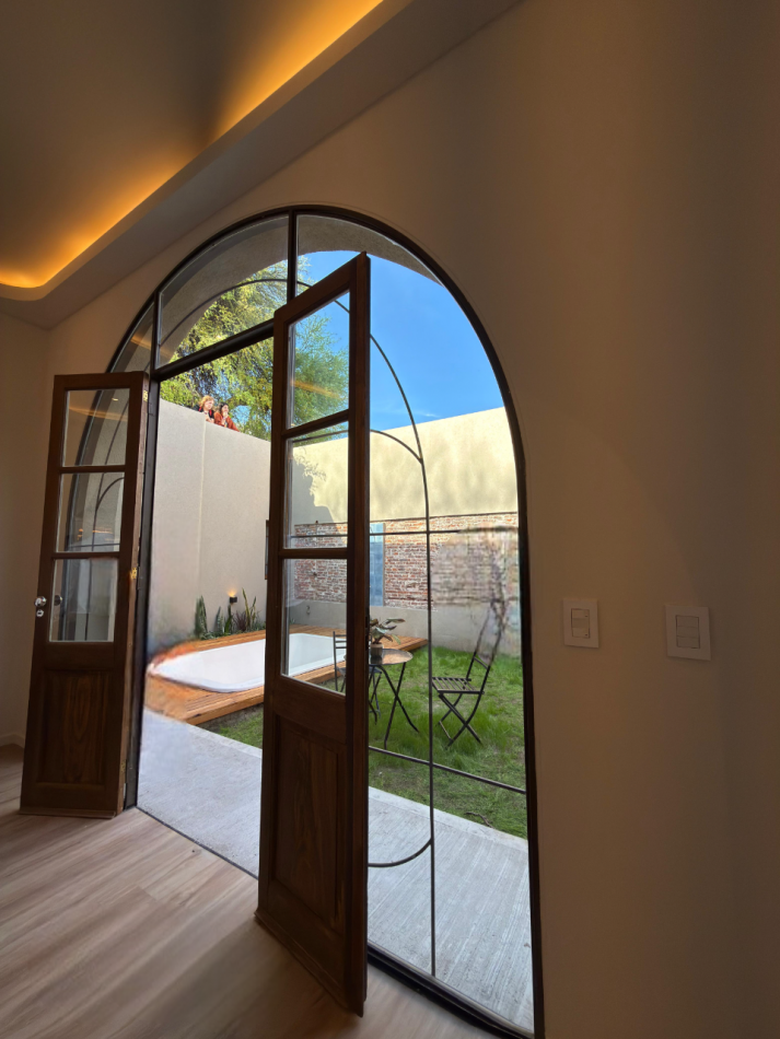 CASA DE 3 DORMITORIOS Y COMODIN EN B°LOURDES