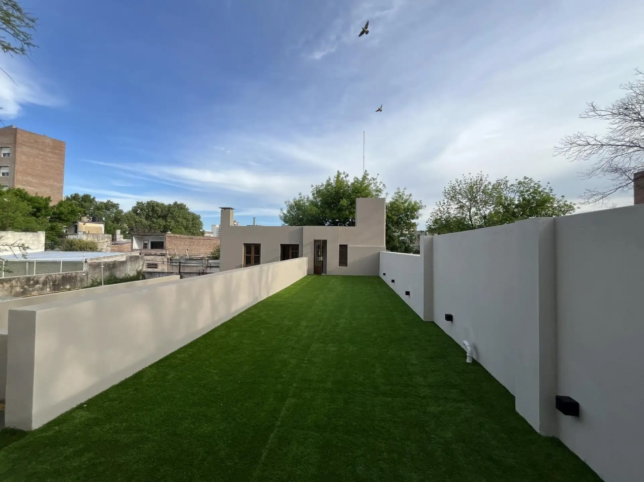 CASA DE 3 DORMITORIOS Y COMODIN EN B°LOURDES