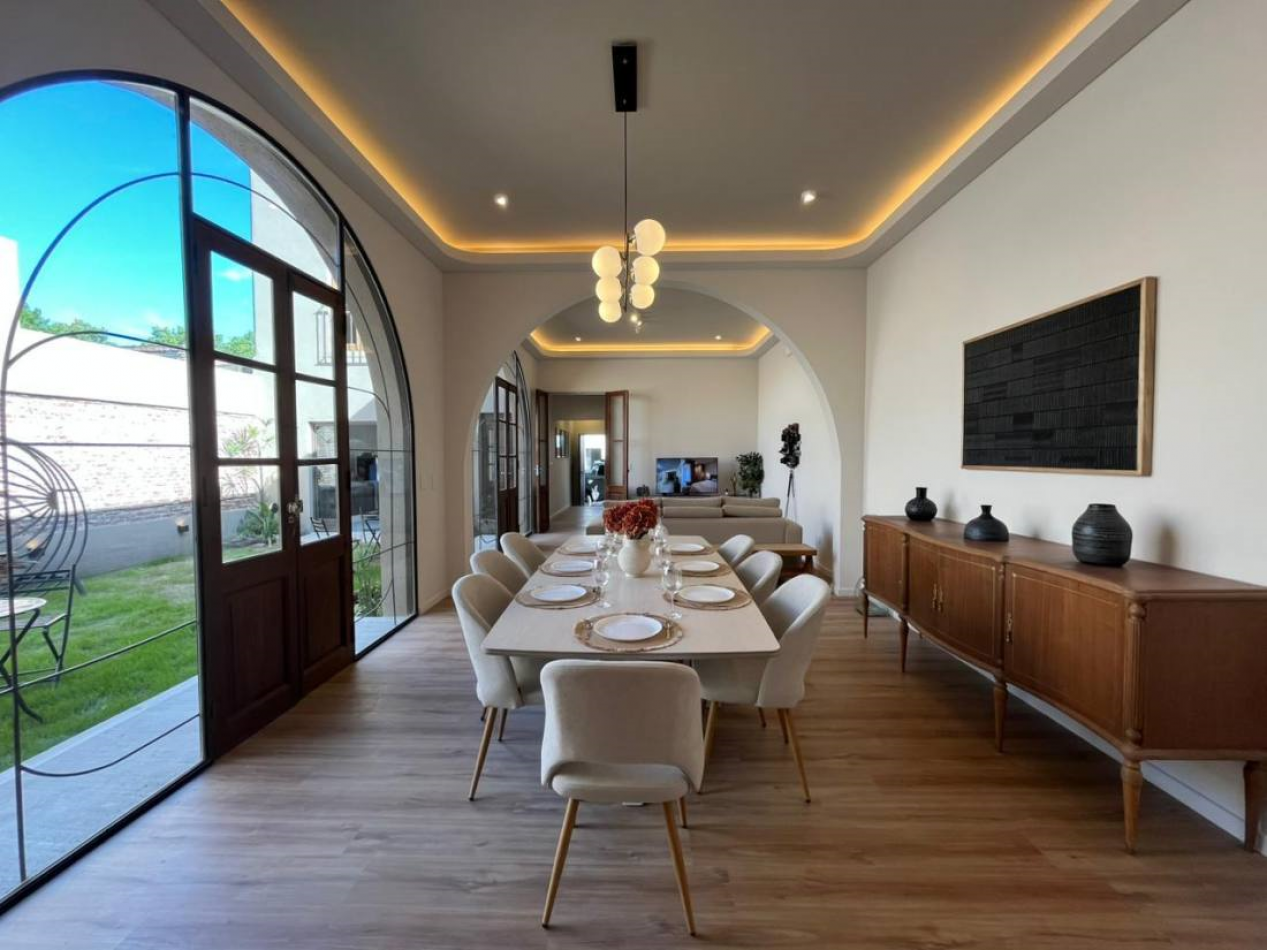 CASA DE 3 DORMITORIOS Y COMODIN EN B°LOURDES