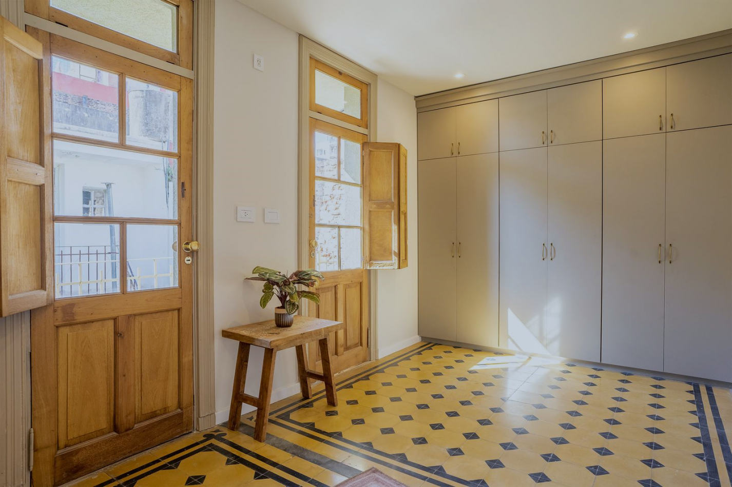 Casa de estilo de 3 dormitorios en Ricchieri 400