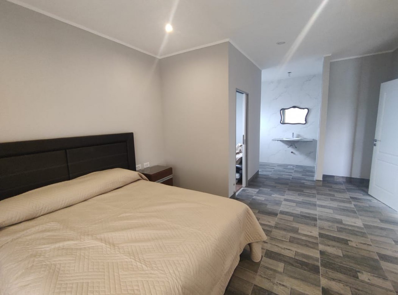 FUNES VENDE - Casa apta credito / zona barrios vida