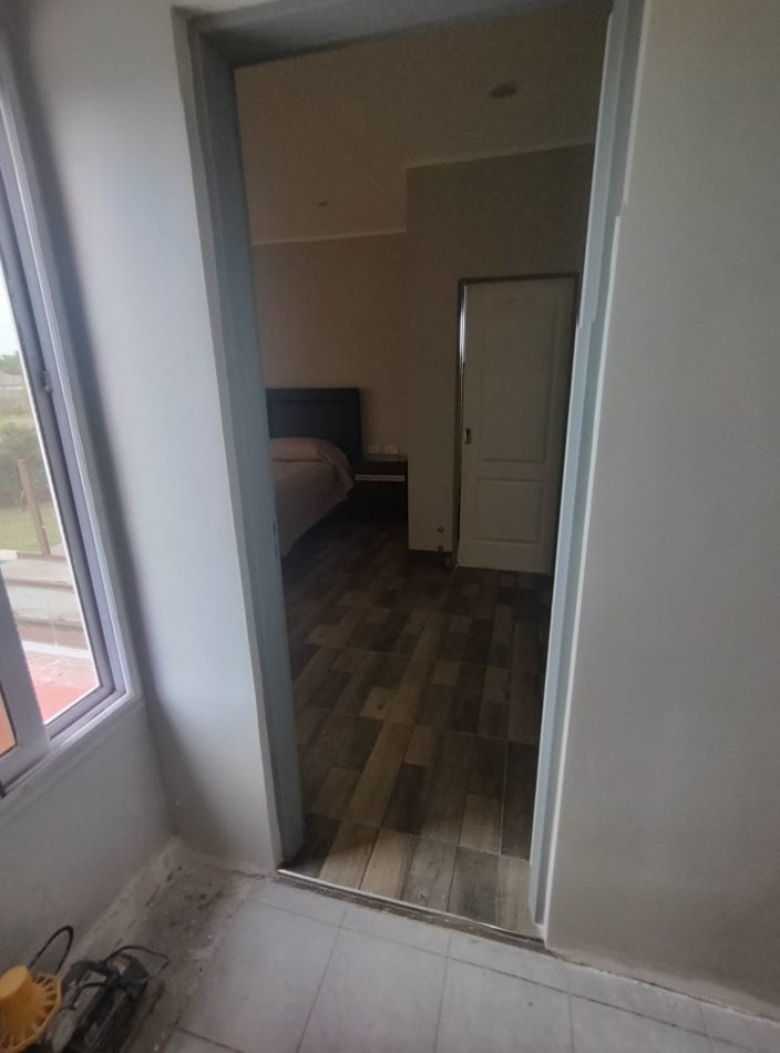 FUNES VENDE - Casa apta credito / zona barrios vida