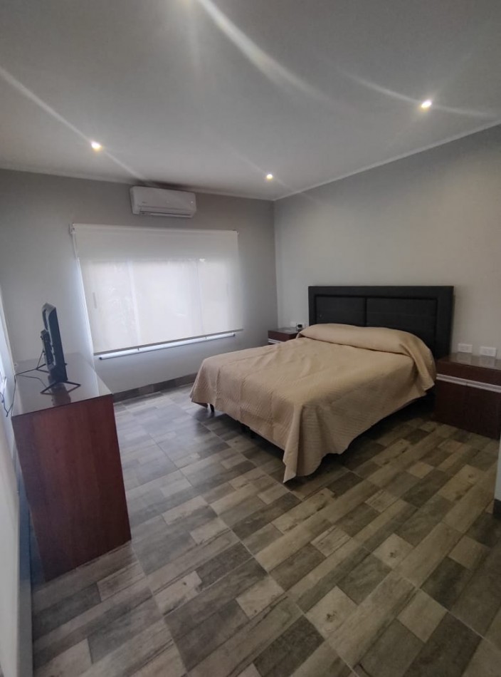 FUNES VENDE - Casa apta credito / zona barrios vida