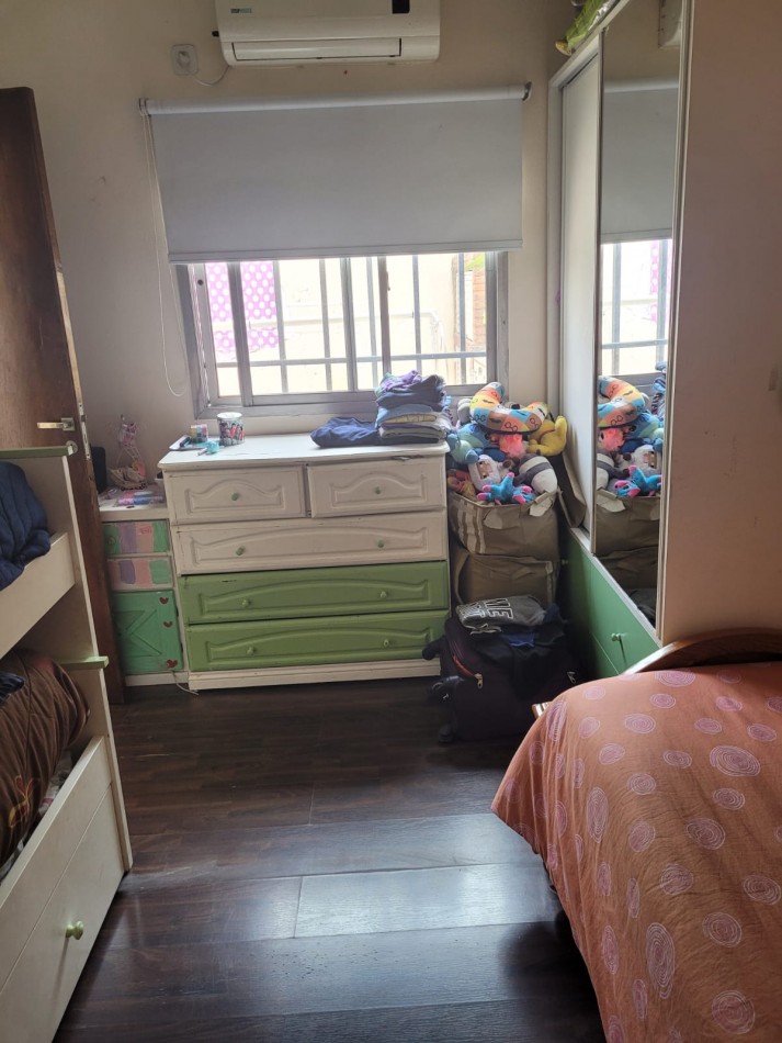 CASA DE 2 PLANTAS EN CENTENO Y BUENOS AIRES APTA A CREDITO