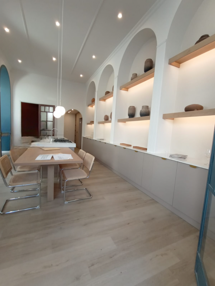 CASA DE 3 DORMITORIOS Y COMODIN EN SARMIENTO 2300