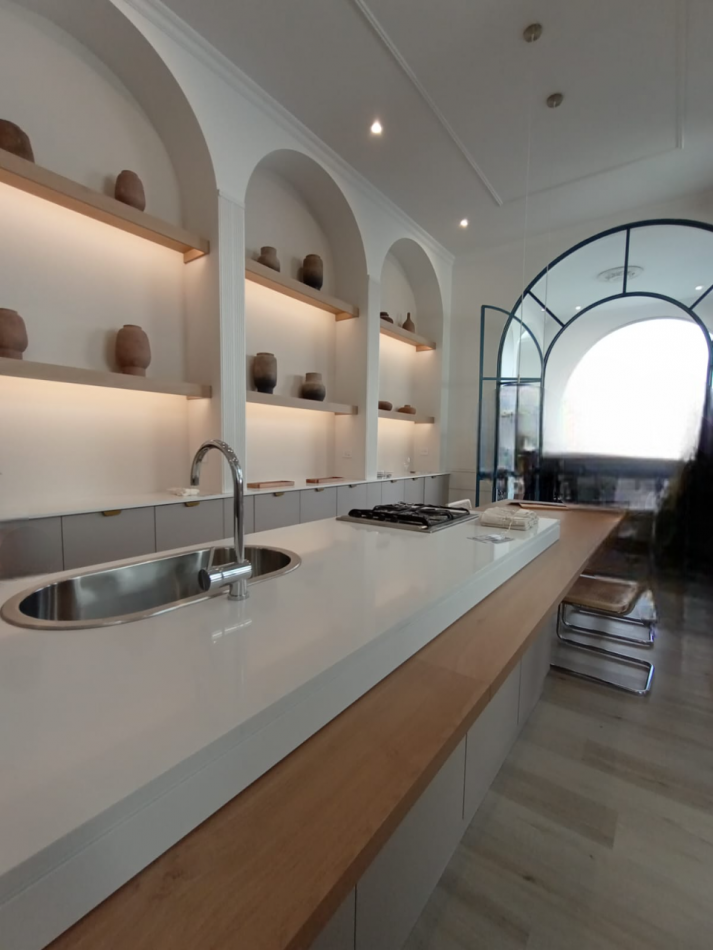 CASA DE 3 DORMITORIOS Y COMODIN EN SARMIENTO 2300