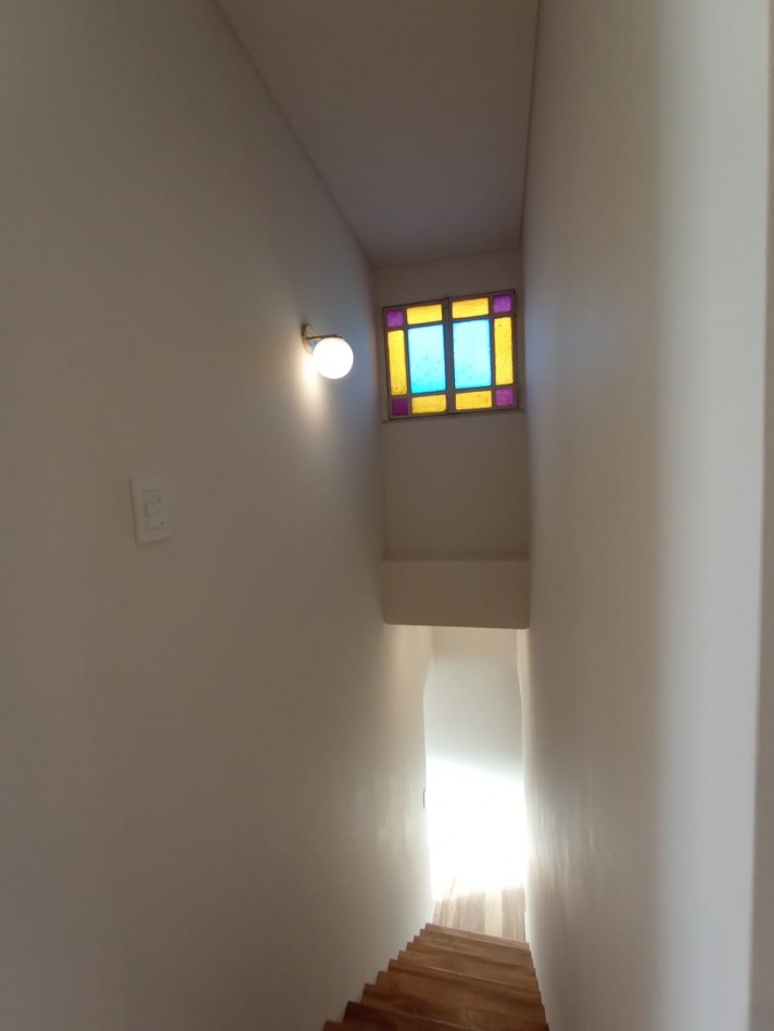 CASA DE 3 DORMITORIOS Y COMODIN EN SARMIENTO 2300