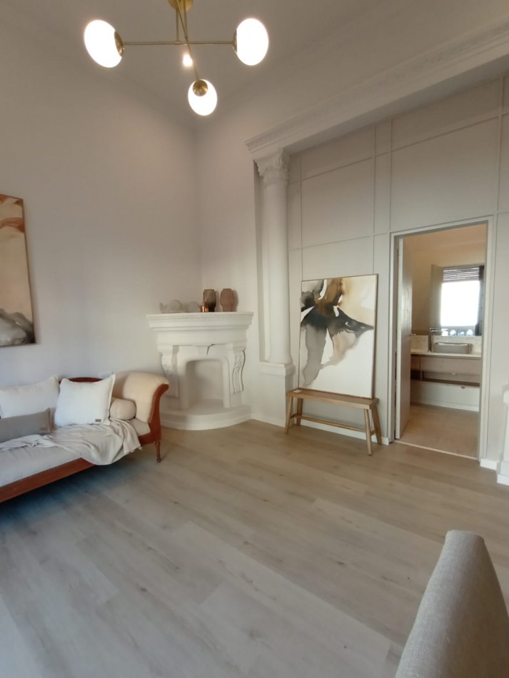 CASA DE 3 DORMITORIOS Y COMODIN EN SARMIENTO 2300