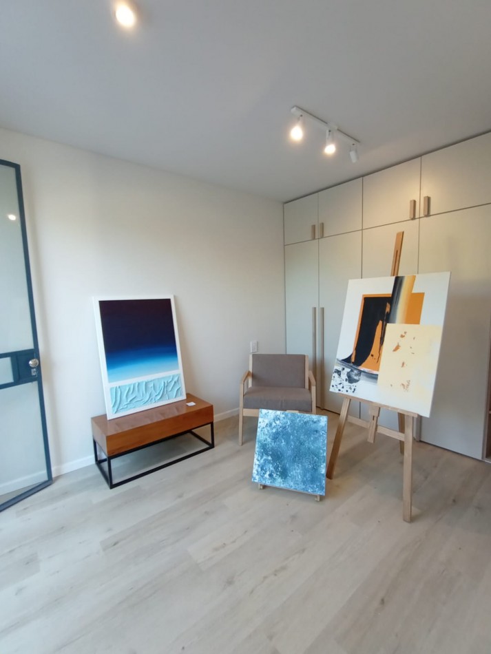 CASA DE 3 DORMITORIOS Y COMODIN EN SARMIENTO 2300