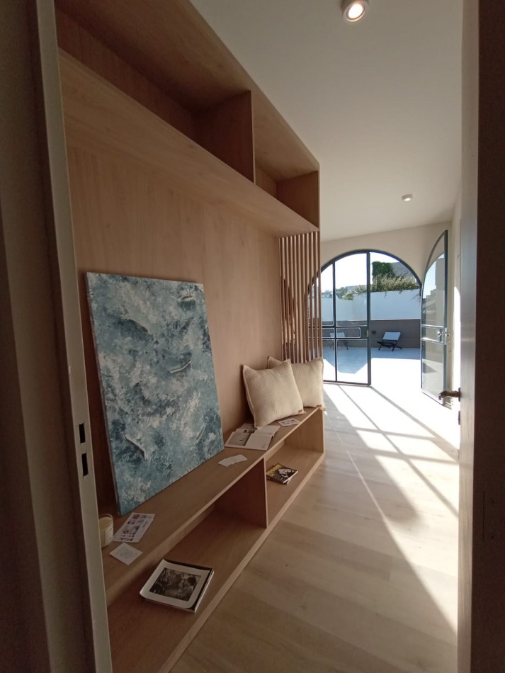 CASA DE 3 DORMITORIOS Y COMODIN EN SARMIENTO 2300