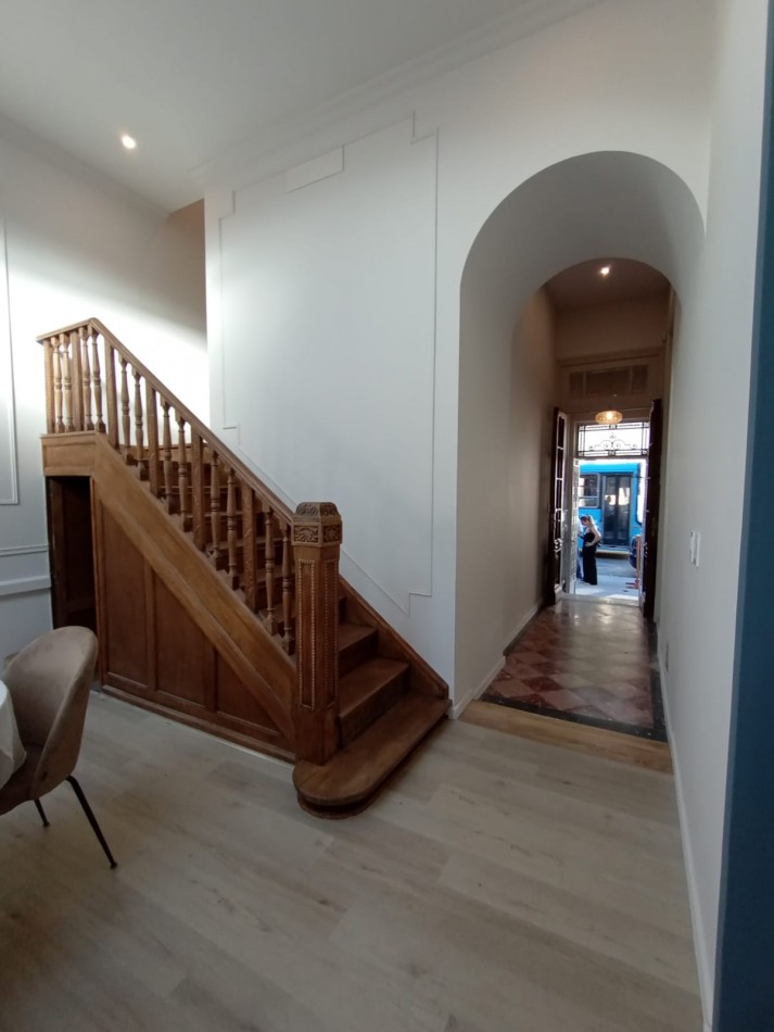 CASA DE 3 DORMITORIOS Y COMODIN EN SARMIENTO 2300