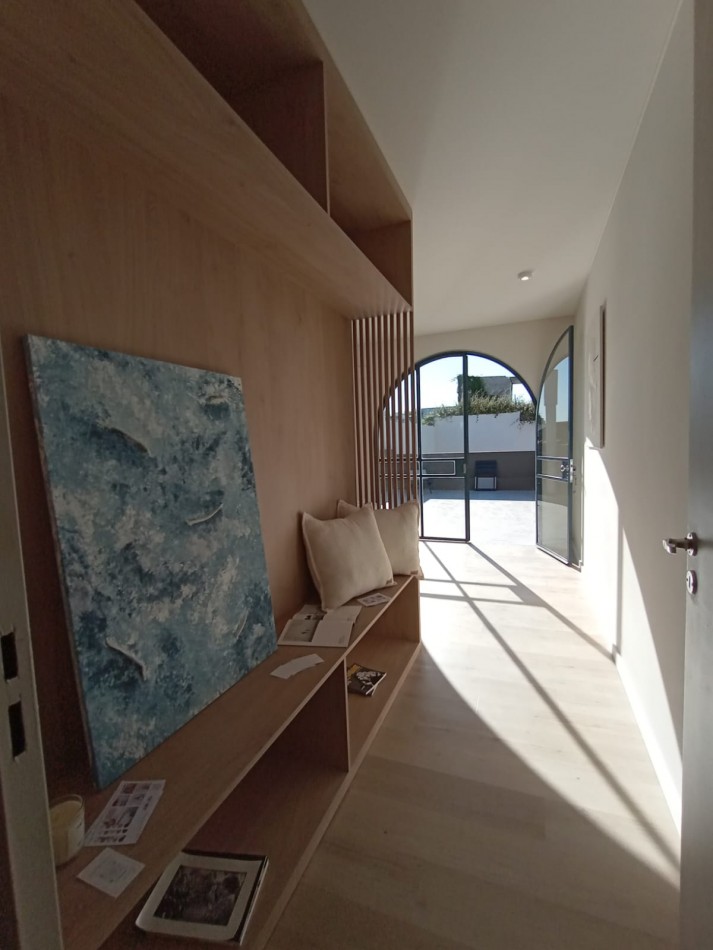 CASA DE 3 DORMITORIOS Y COMODIN EN SARMIENTO 2300