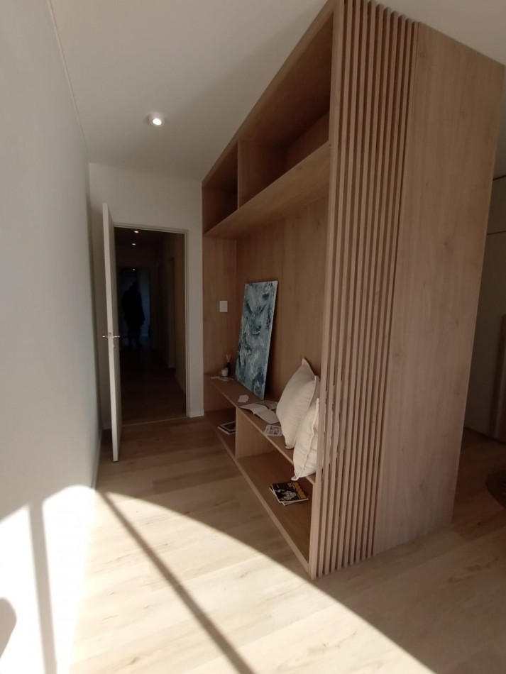 CASA DE 3 DORMITORIOS Y COMODIN EN SARMIENTO 2300