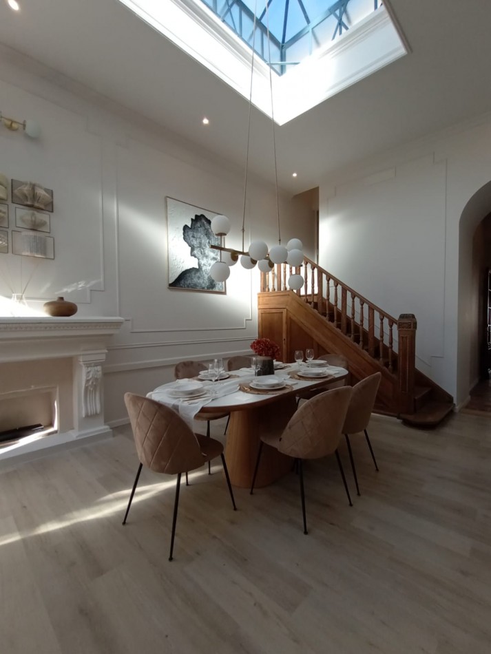 CASA DE 3 DORMITORIOS Y COMODIN EN SARMIENTO 2300