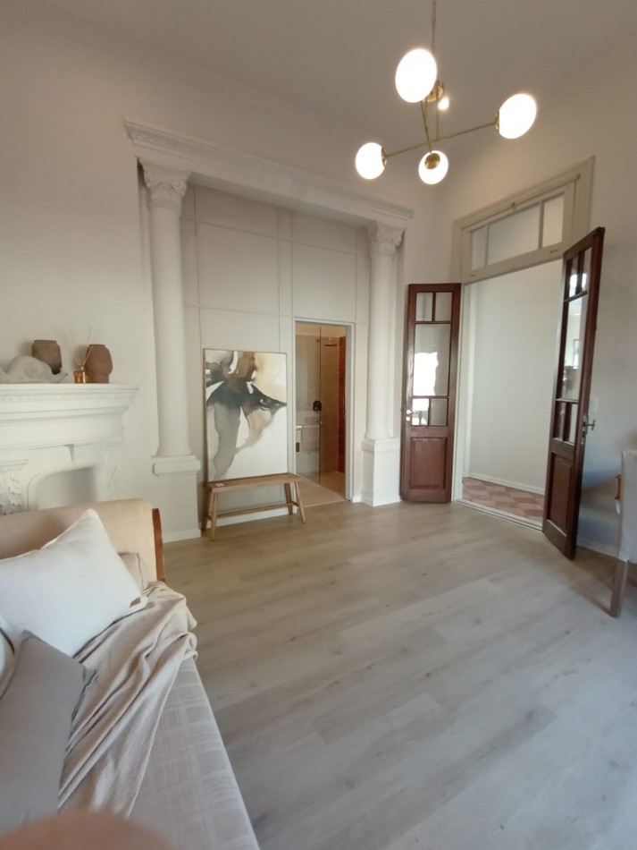 CASA DE 3 DORMITORIOS Y COMODIN EN SARMIENTO 2300