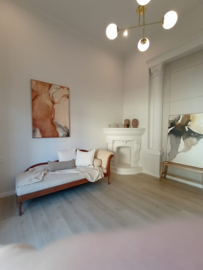 CASA DE 3 DORMITORIOS Y COMODIN EN SARMIENTO 2300