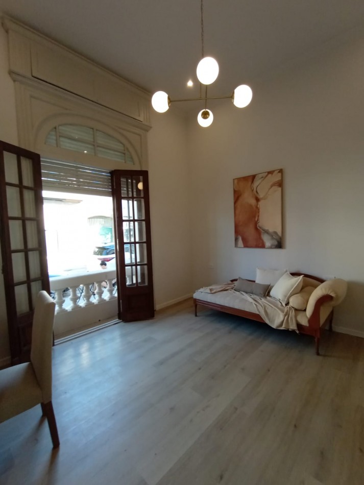 CASA DE 3 DORMITORIOS Y COMODIN EN SARMIENTO 2300