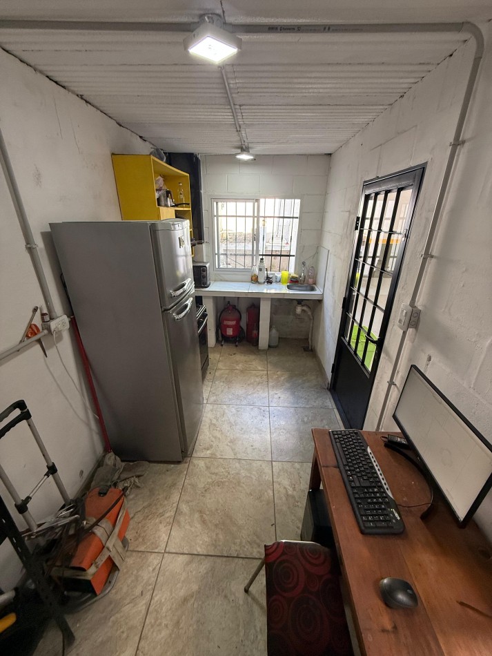 VENTA ROSARIO NORTE GALPON 112 MTS2 