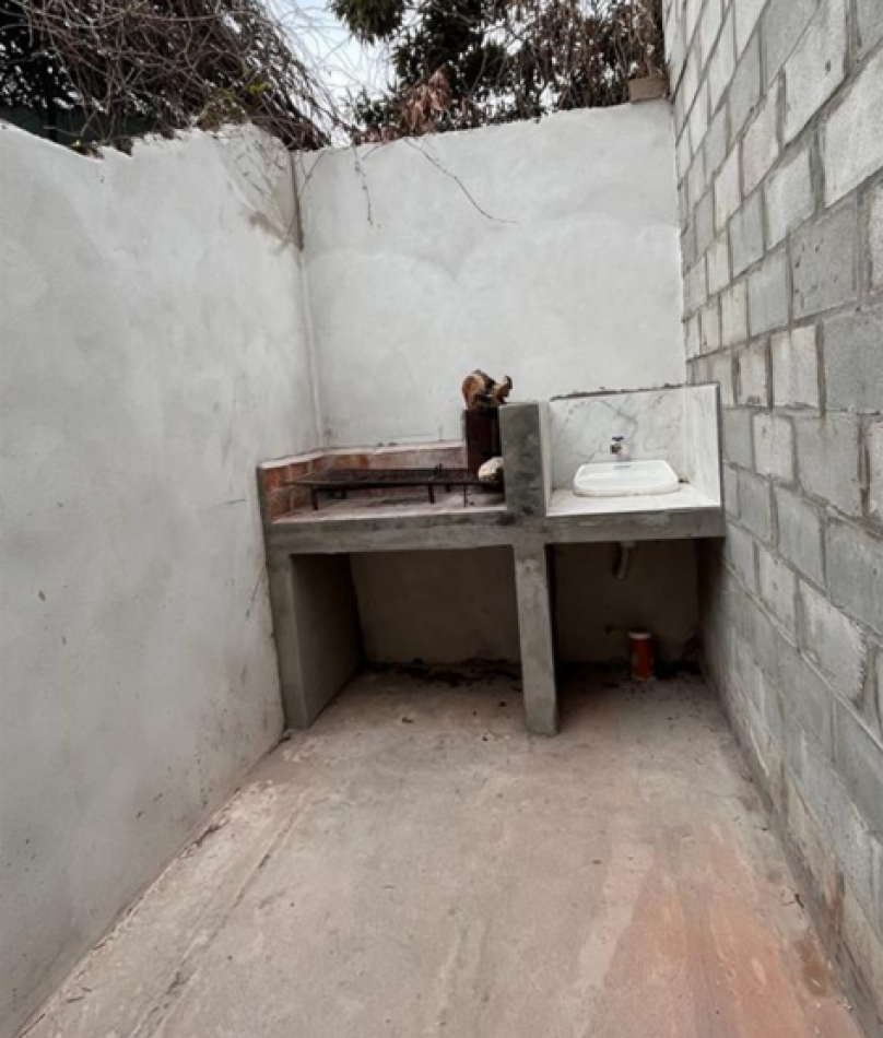 VENTA ROSARIO NORTE GALPON 112 MTS2 