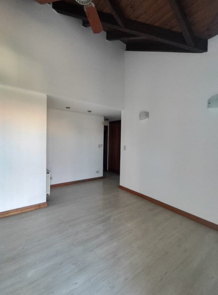 ALQUILER PERMANENTE BARRIO PRIVADO"SAN MARINO" FUNES HILLS