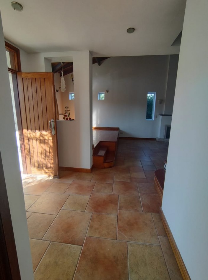 ALQUILER PERMANENTE BARRIO PRIVADO"SAN MARINO" FUNES HILLS