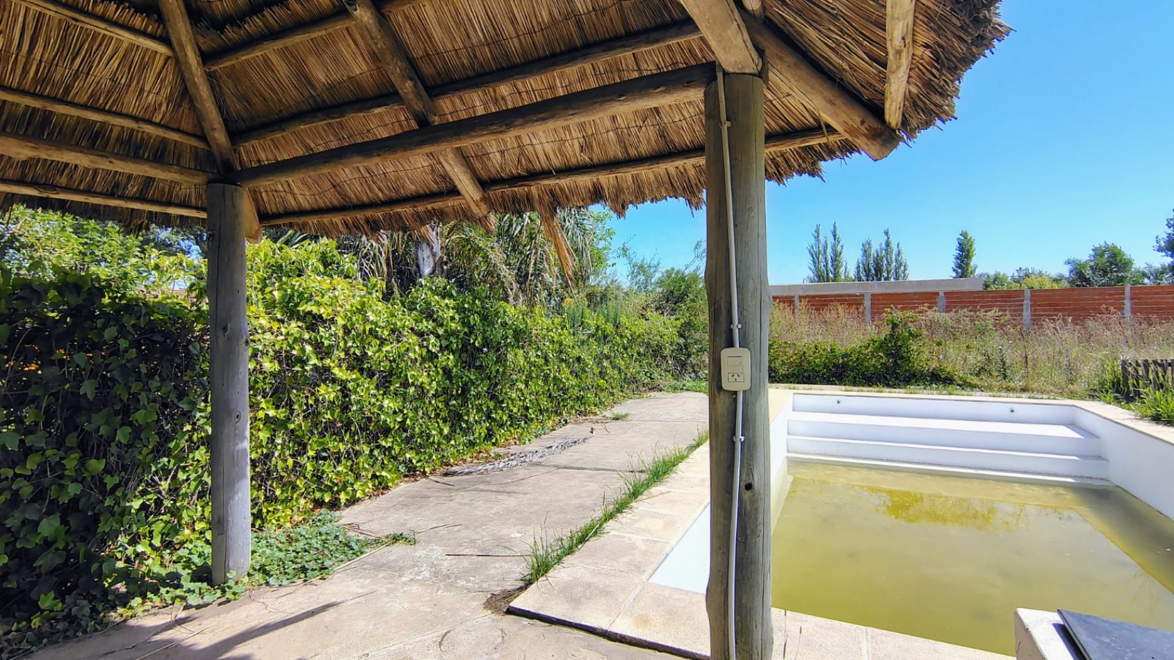 VENTA EN ROLDAN BARRIO "LOS INDIOS" APTA A CREDITO DE 2 DORMITORIOS 