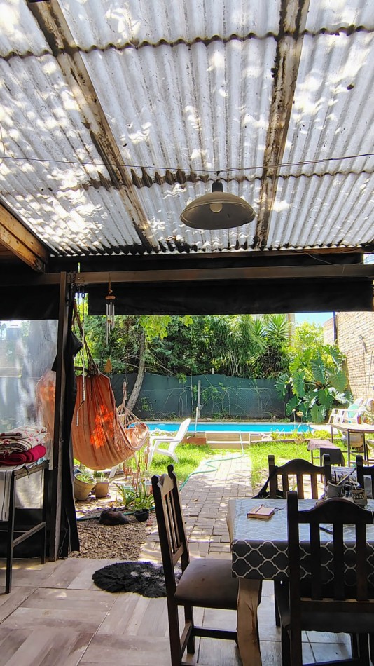 Funes UNICA  reciclar o demoler sobre colectora ruta 9 altura Garita 7 