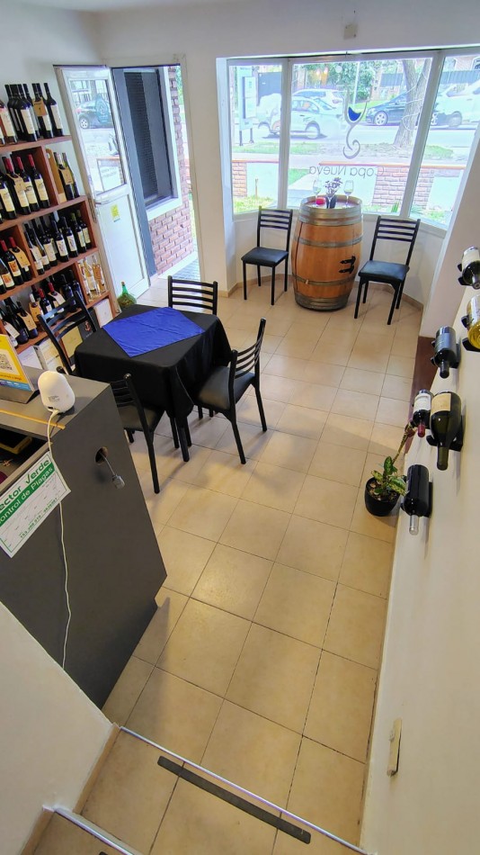 ALQUILER COMERCIAL FUNES SOBRE IRIGOYEN 2400  -  IMPERDIBLE!!!!! 