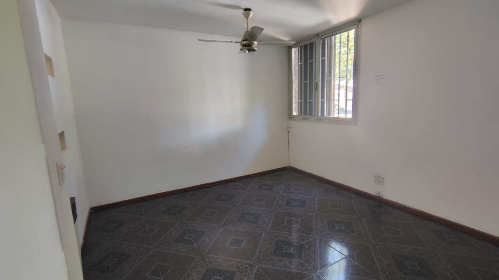 VENTA BARRIO PARQUE PB CON PATIO APTO CREDITO 