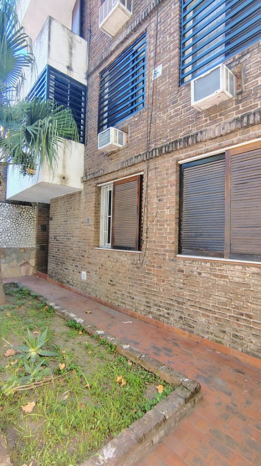 VENTA BARRIO PARQUE PB CON PATIO APTO CREDITO 