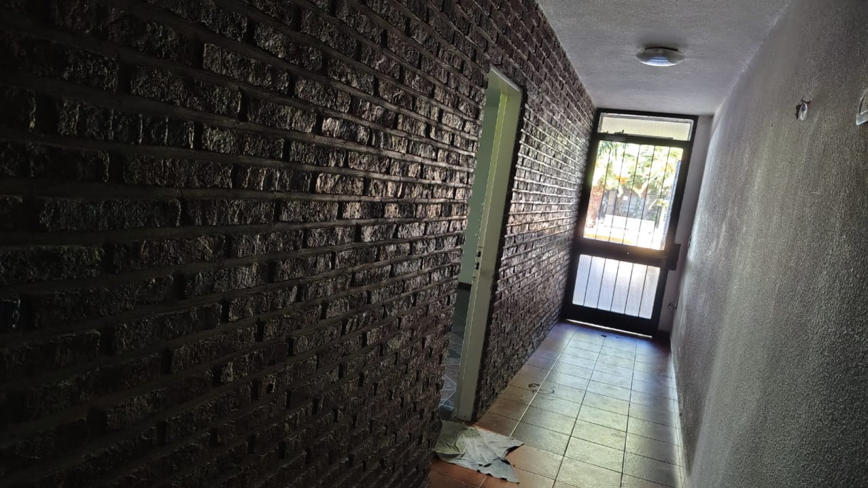 VENTA BARRIO PARQUE PB CON PATIO APTO CREDITO 