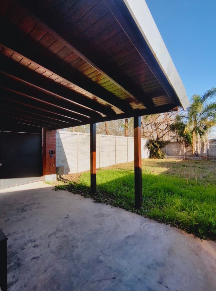 RETASADA - APTA CREDITO - CASA DE  2 DORMITORIOS ROLDAN  