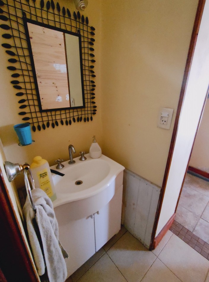RETASADA - APTA CREDITO - CASA DE  2 DORMITORIOS ROLDAN  