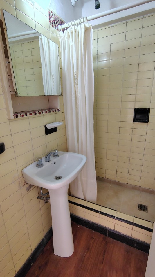 VENTA PH  CON AMPLIO BALCON  Y COCHERA ROSARIO CENTRO APTO CREDITO 